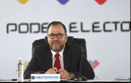 Gil declaró que Venezuela retiraría a su personal diplomático de estos países y exigió a sus representantes que abandonaran inmediatamente el territorio venezolano. ”