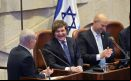 Milei tenía previsto partir hacia Buenos Aires este sábado tras haber salido de Israel apenas horas antes del cierre de su espacio aéreo