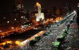 En junio/julio pasados más de un millón de brasileños se hicieron a las calles contra  la corrupción y pésimos servicios públicos