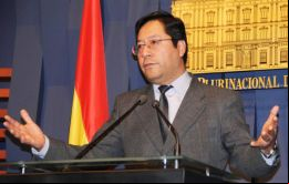“Este aguinaldo es sostenible y está absolutamente garantizado de aquí en adelante”, aseguró el ministro Arce.